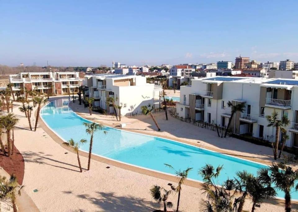 Wave Island! Luxury Resort A Jesolo - Piscina E Park Free! Kültér fotó