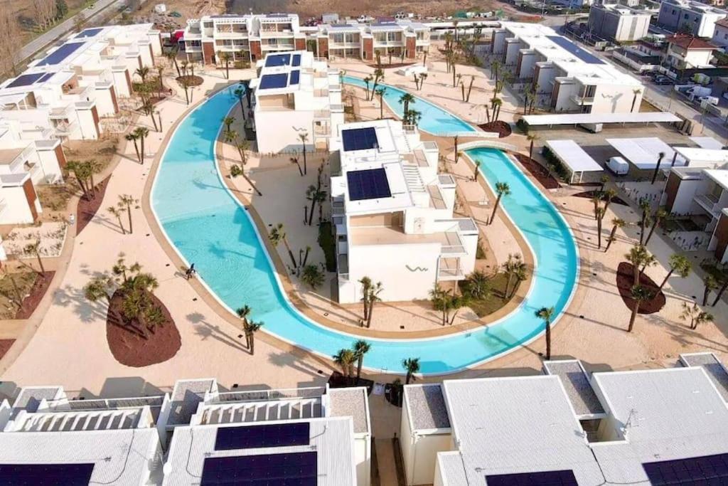 Wave Island! Luxury Resort A Jesolo - Piscina E Park Free! Kültér fotó